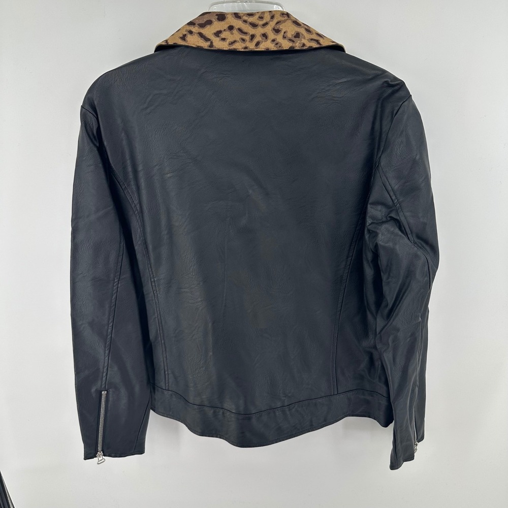 Allure by Julia K Womens XL‎ Black Faux Leather Moto Jacket Leopard Rose Floral - Picture 9 of 15